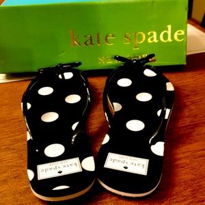 KATE SPADE FLIP FLOPS SIZE 7 never worn